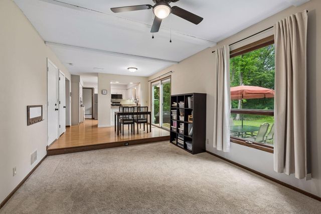 7840 W 100th Street, Bloomington, MN 55438