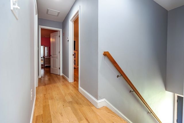 74 Brookhaven Dr, East Providence, RI 02914