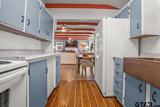 263 Crestwood Loop, Avinger, TX 75630