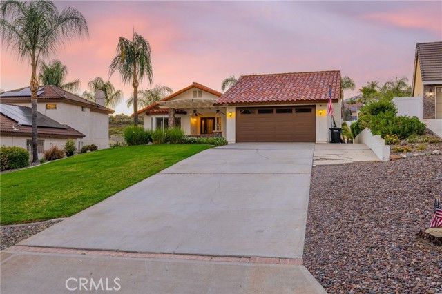 30449 Early Round, Canyon Lake, CA 92587