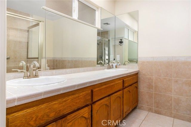 30449 Early Round, Canyon Lake, CA 92587