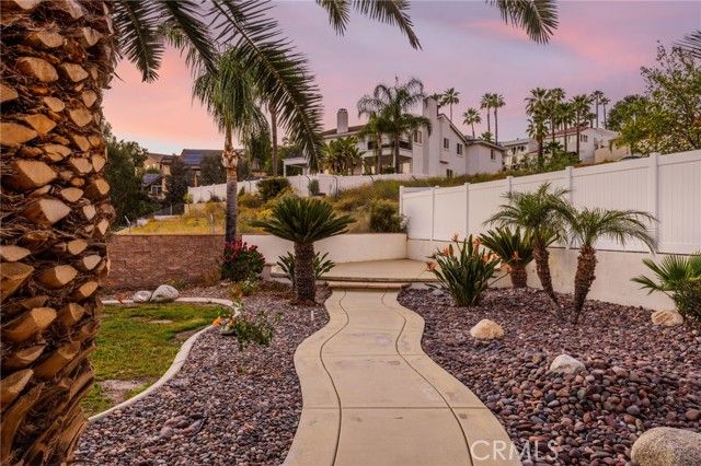 30449 Early Round, Canyon Lake, CA 92587