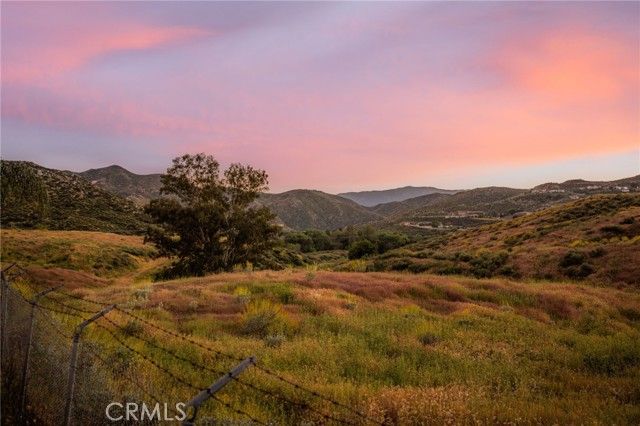 30449 Early Round, Canyon Lake, CA 92587