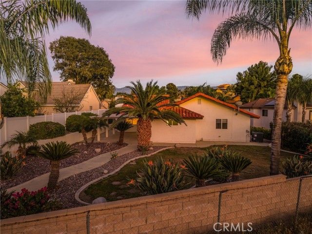 30449 Early Round, Canyon Lake, CA 92587