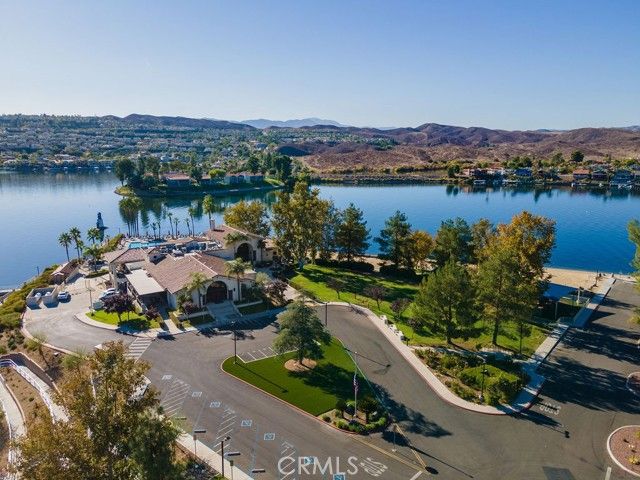 30449 Early Round, Canyon Lake, CA 92587