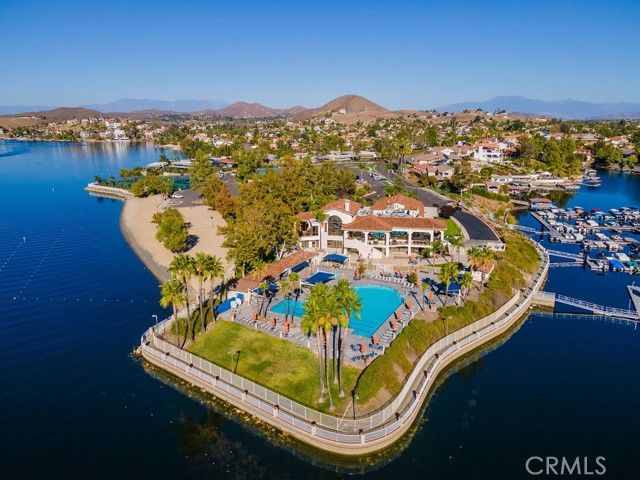30449 Early Round, Canyon Lake, CA 92587