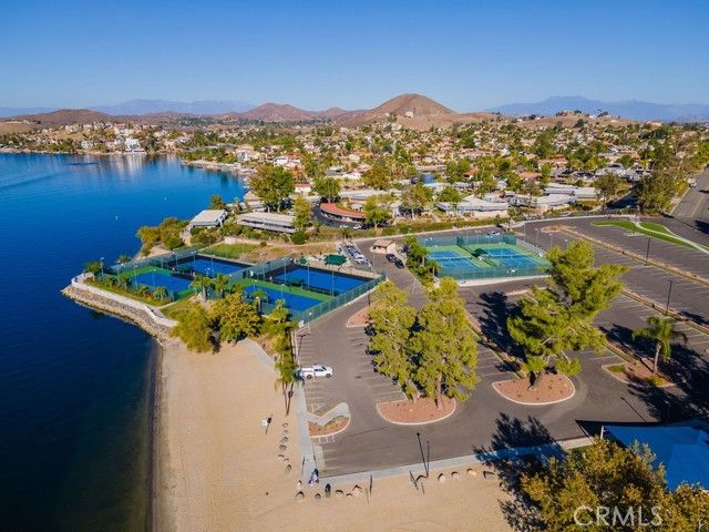 30449 Early Round, Canyon Lake, CA 92587