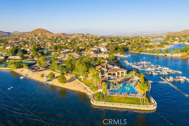 30449 Early Round, Canyon Lake, CA 92587
