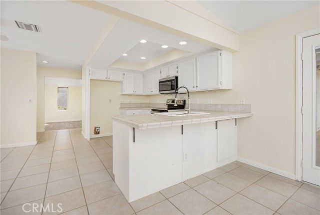 30449 Early Round, Canyon Lake, CA 92587