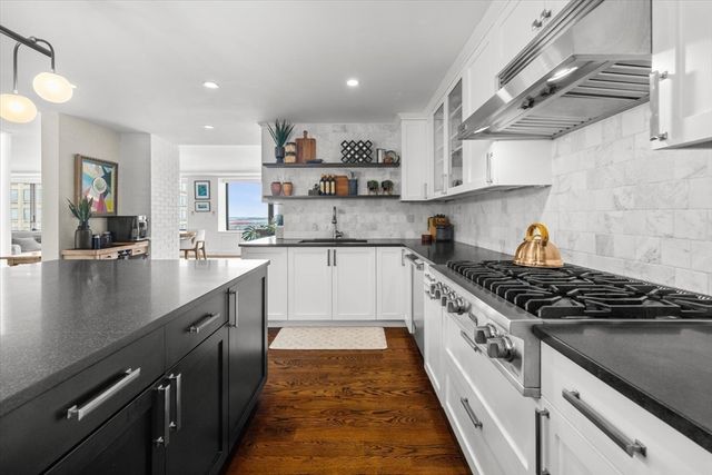 65 East India Row 28 EF, Boston, MA 02110