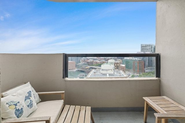 65 East India Row 28 EF, Boston, MA 02110
