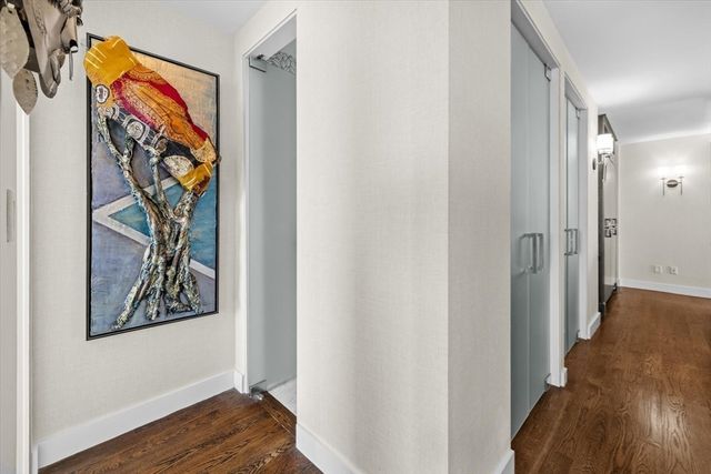 65 East India Row 28 EF, Boston, MA 02110