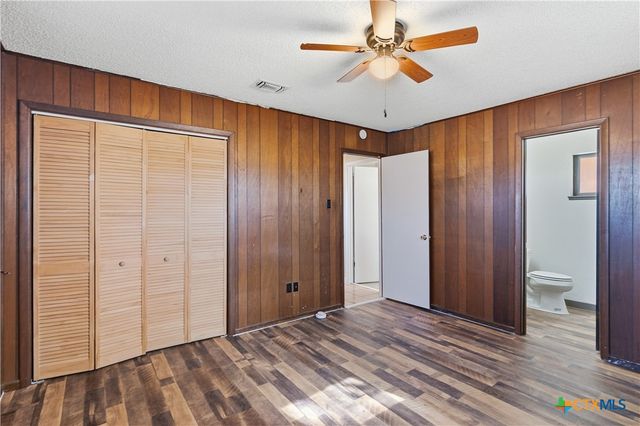 102 Runnel Street, Seguin, TX 78155