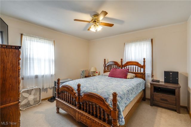 810 Leecrest Street NW, Massillon, OH 44646