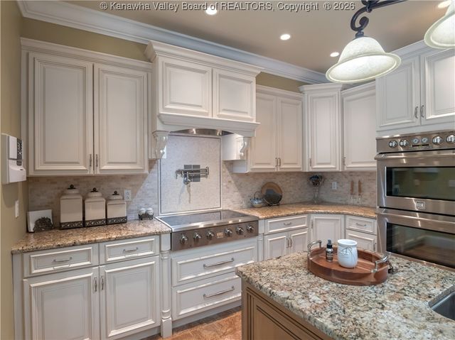 948 Little Coal River Road, Alum Creek, WV 25003