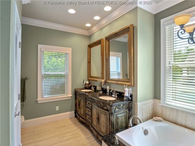 948 Little Coal River Road, Alum Creek, WV 25003