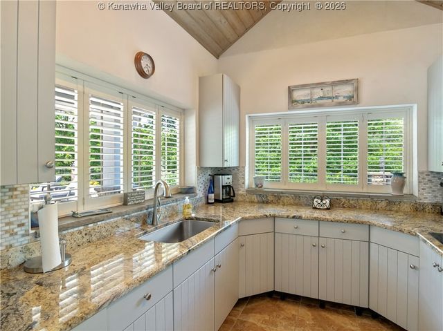 948 Little Coal River Road, Alum Creek, WV 25003