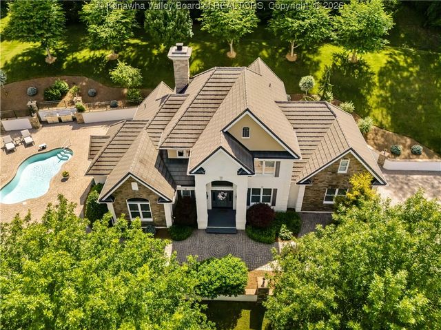 948 Little Coal River Road, Alum Creek, WV 25003