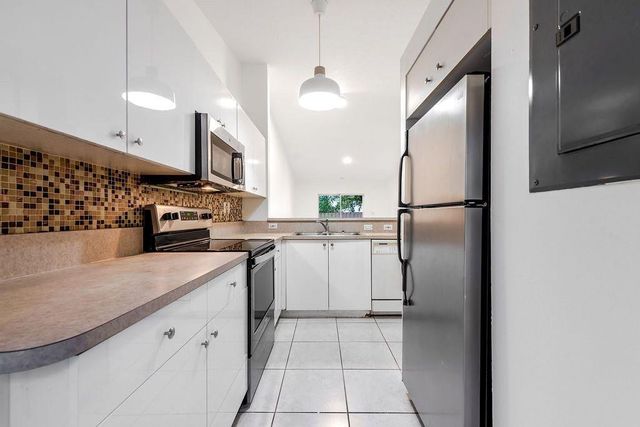 401 NE 1st Court, Hallandale Beach, FL 33009