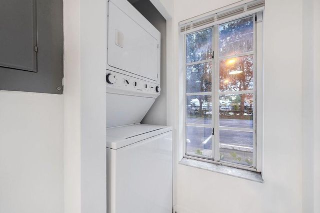 401 NE 1st Court, Hallandale Beach, FL 33009