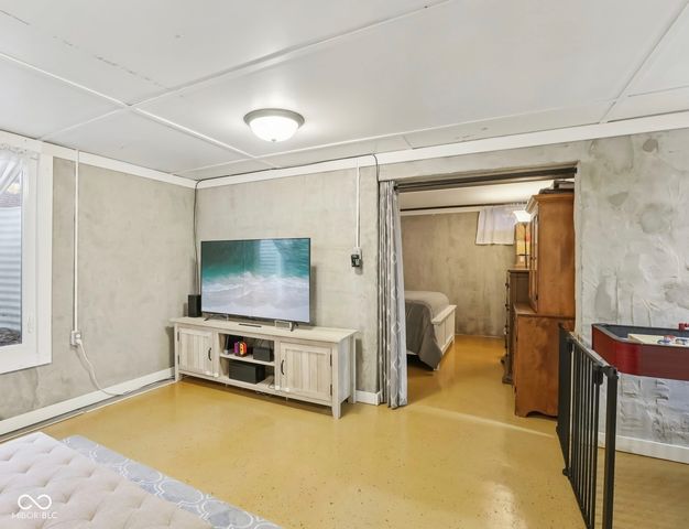 3610 Olender Drive, Indianapolis, IN 46221