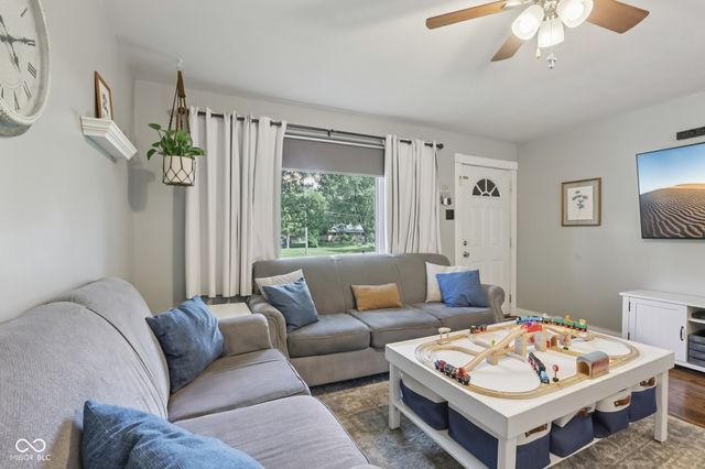 3610 Olender Drive, Indianapolis, IN 46221