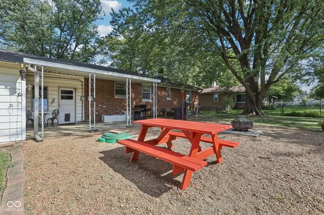 3610 Olender Drive, Indianapolis, IN 46221