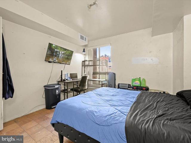 7973 RIGGS RD #2, Hyattsville, MD 20783