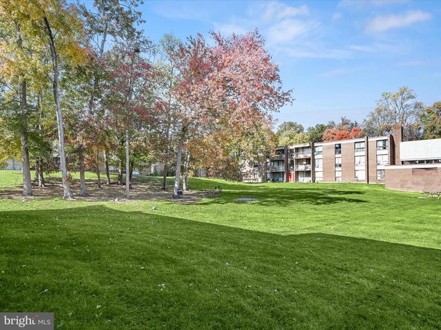 7973 RIGGS RD #2, Hyattsville, MD 20783