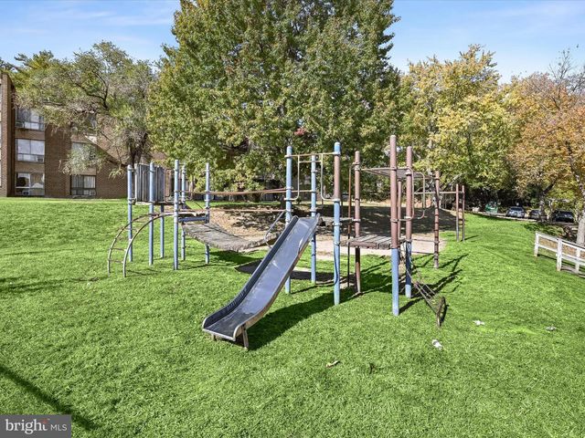 7973 RIGGS RD #2, Hyattsville, MD 20783