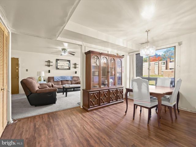 7973 RIGGS RD #2, Hyattsville, MD 20783