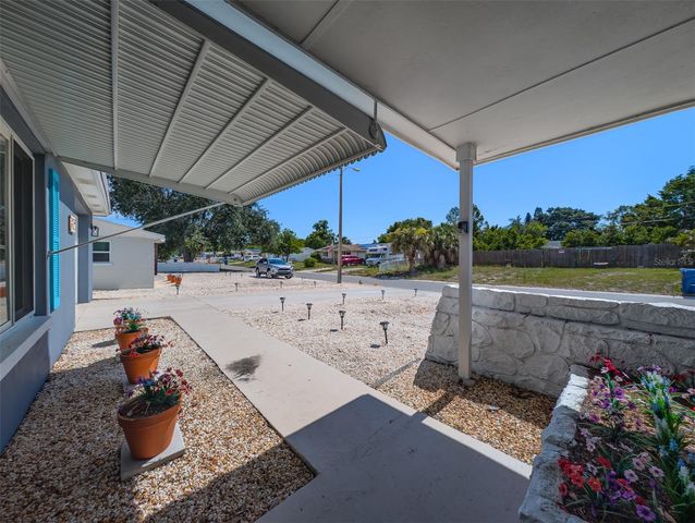3702 KINGSBURY, Holiday, FL 34691