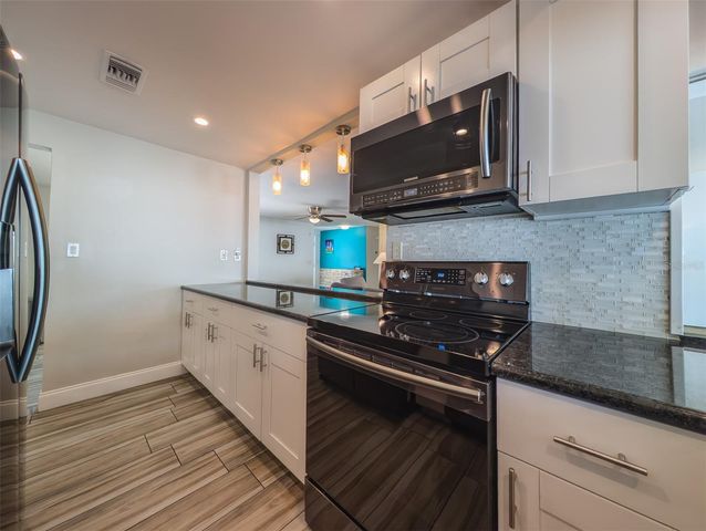 3702 KINGSBURY, Holiday, FL 34691