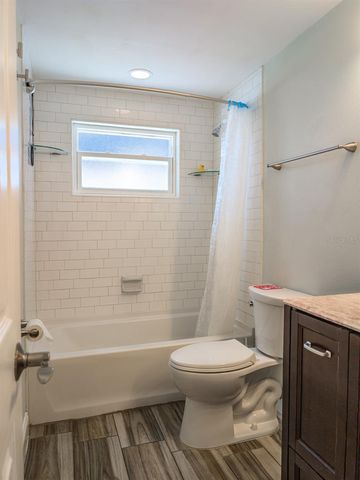 3702 KINGSBURY, Holiday, FL 34691