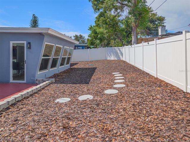3702 KINGSBURY, Holiday, FL 34691