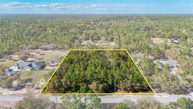 4839 W Mustang Boulevard, Beverly Hills, FL 34465