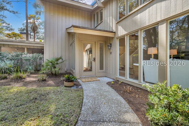 12 Sandhill Crane Rd, Hilton Head Island, SC 29928