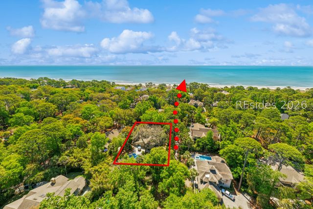 12 Sandhill Crane Rd, Hilton Head Island, SC 29928