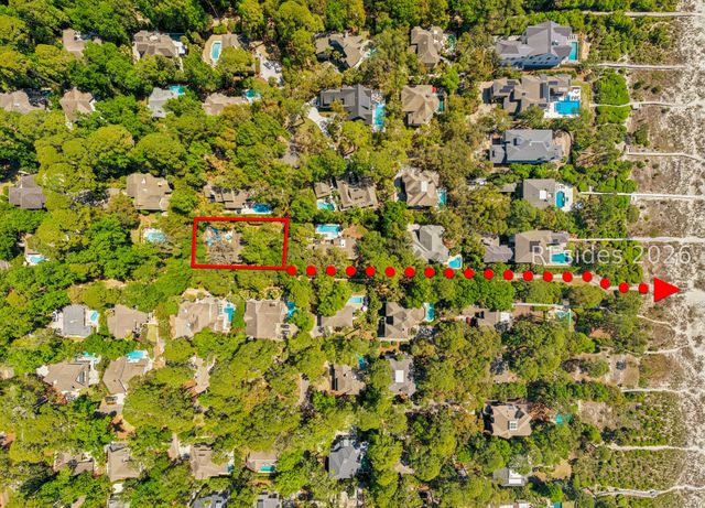 12 Sandhill Crane Rd, Hilton Head Island, SC 29928