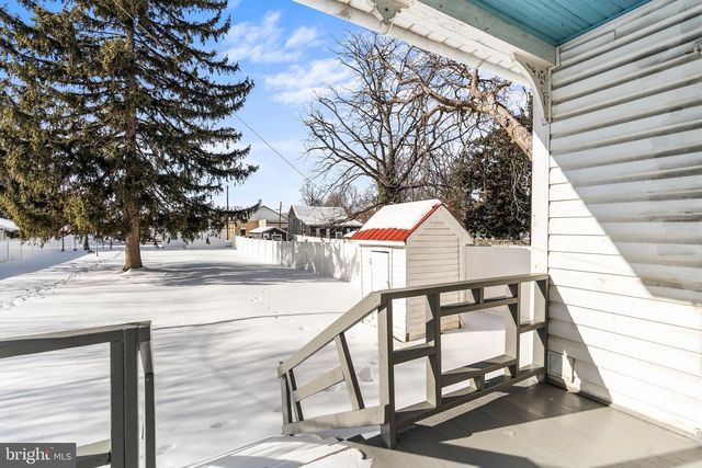 148 N CARLISLE STREET, Greencastle, PA 17225