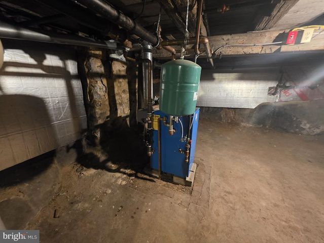 148 N CARLISLE STREET, Greencastle, PA 17225