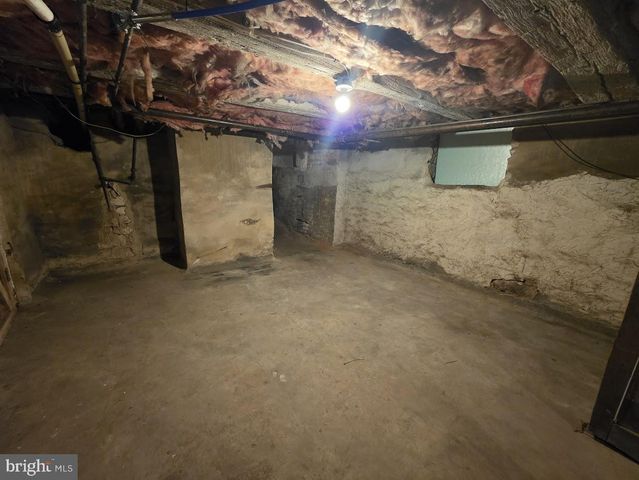 148 N CARLISLE STREET, Greencastle, PA 17225