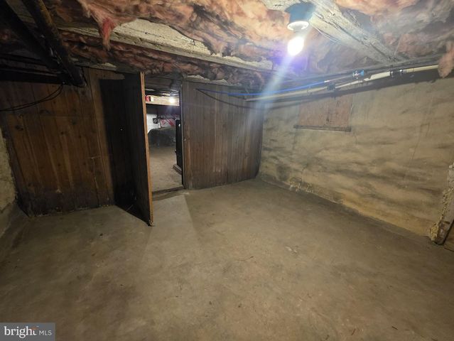 148 N CARLISLE STREET, Greencastle, PA 17225