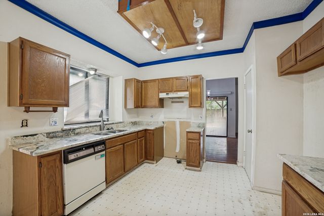 9502 Coolbrook, San Antonio, TX 78250