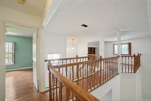 9502 Coolbrook, San Antonio, TX 78250