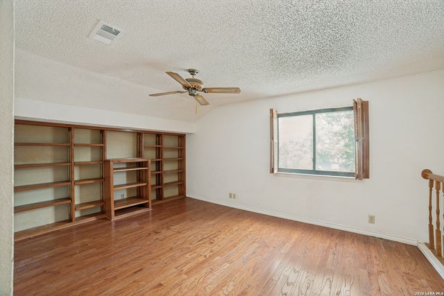 9502 Coolbrook, San Antonio, TX 78250