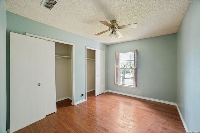 9502 Coolbrook, San Antonio, TX 78250
