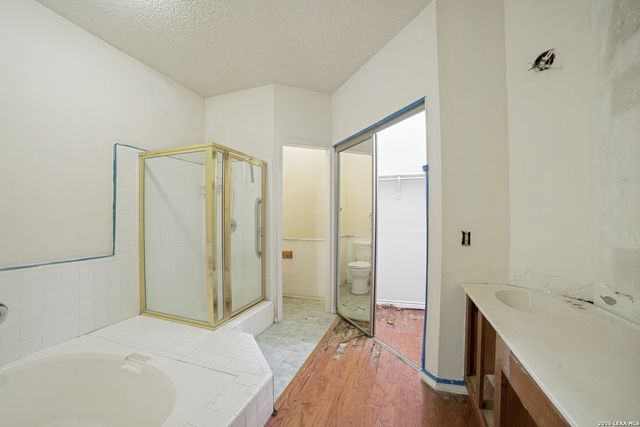 9502 Coolbrook, San Antonio, TX 78250