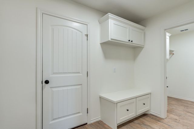 901 E Fordham Street, Lubbock, TX 79403