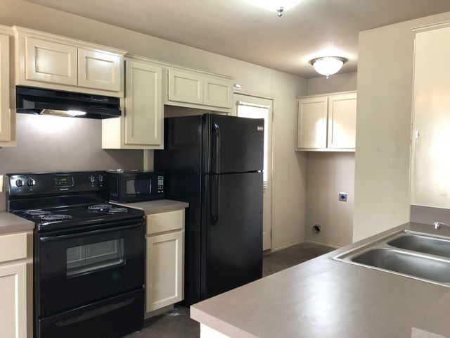 2511 Louisville Avenue, Lubbock, TX 79410